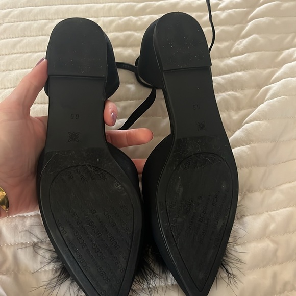 BCBGeneration flats - Picture 4 of 5